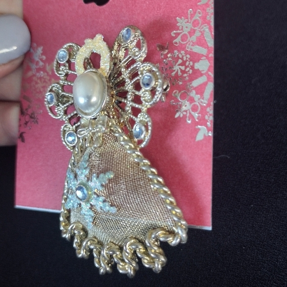 Golden Rhinestone Angel Brooch NWT - Picture 3 of 5